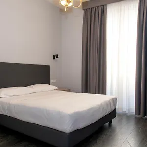 Philia *** Rome