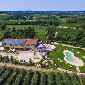  Farm stay Corte Tonolli Italy